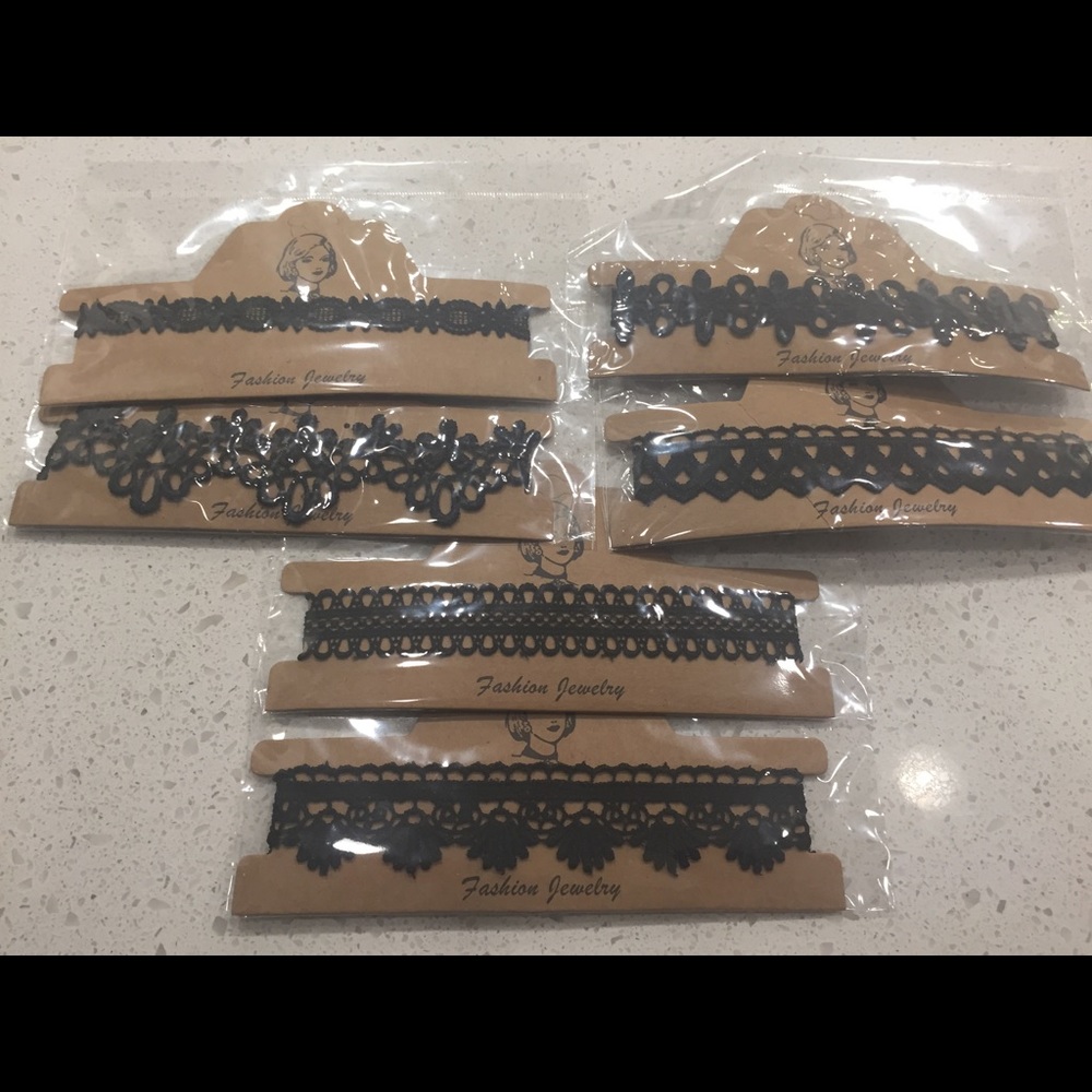 Black chokers